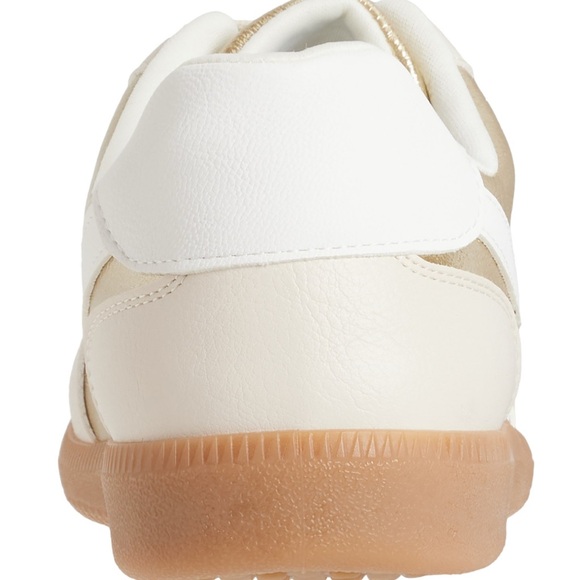 Dolce Vita NWB Quantum light gold fashion sneakers NEW! - Picture 3 of 6